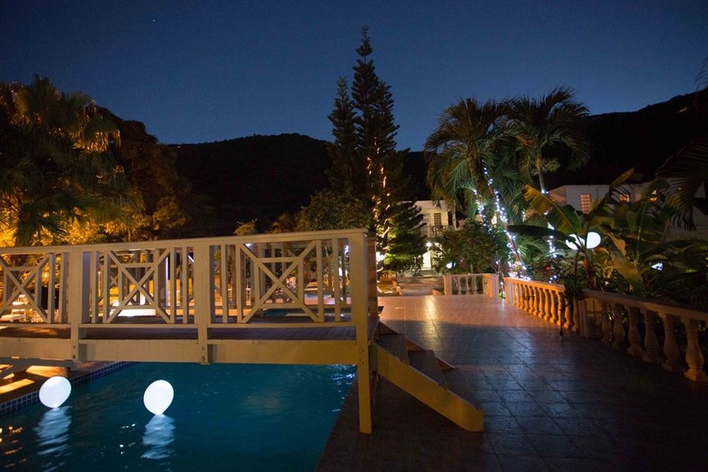 Icis Villas Brewers Bay Exterior foto