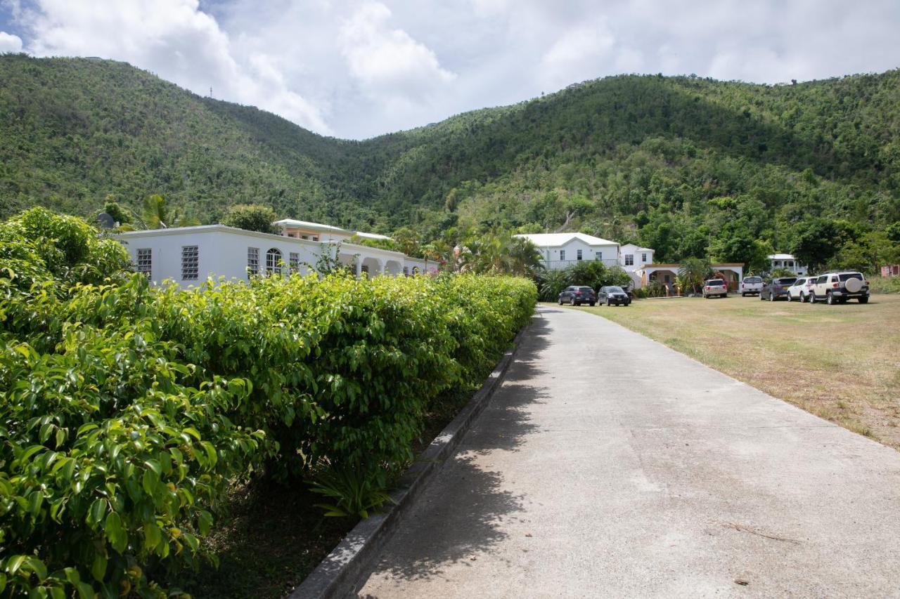 Icis Villas Brewers Bay Exterior foto
