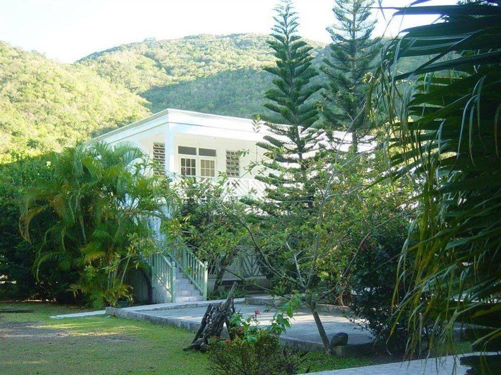 Icis Villas Brewers Bay Exterior foto